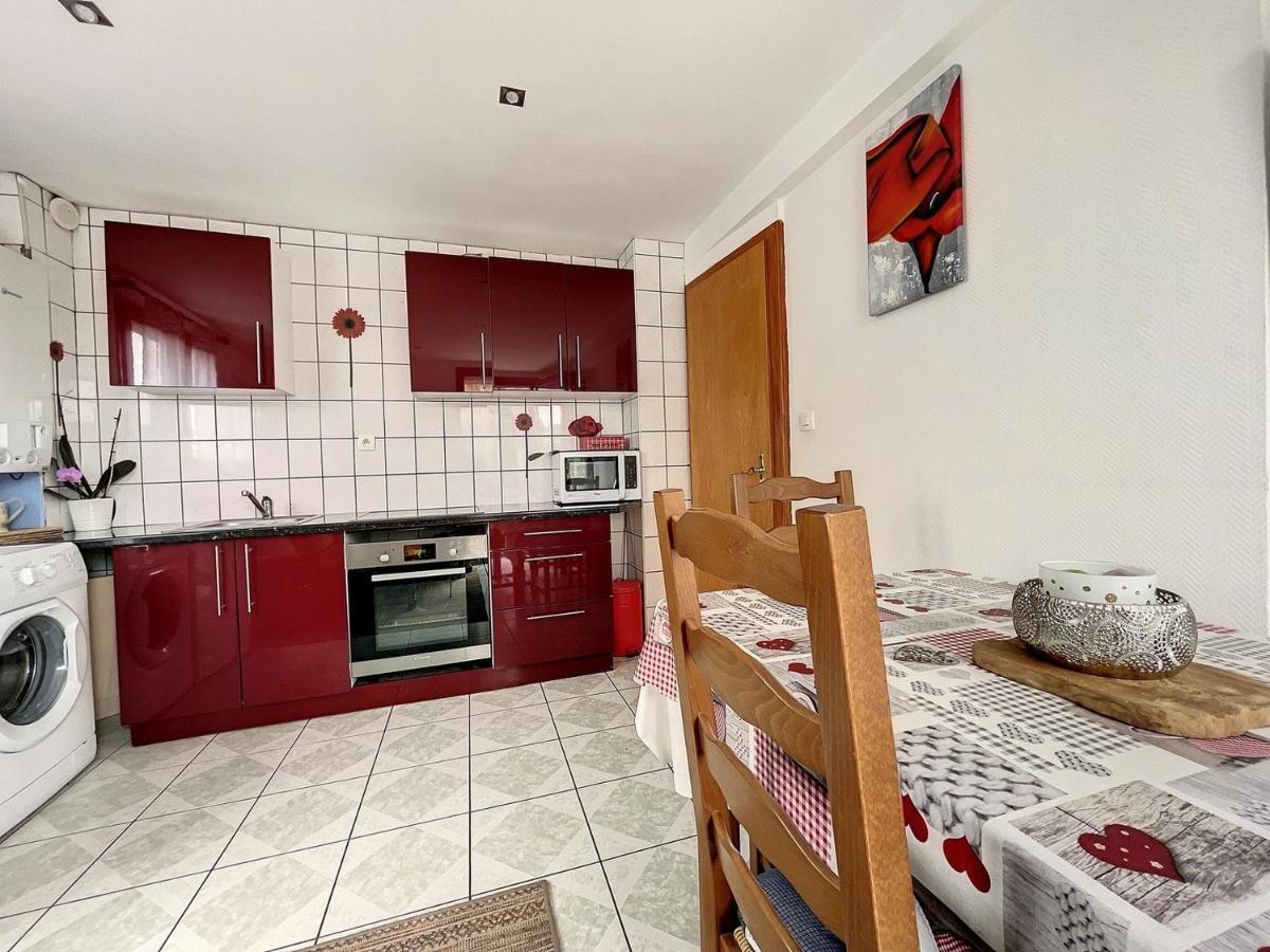 Appartement 2 Chambres Au Coeur Du Vignoble Avec Terrasse Riquewihr Exterior foto